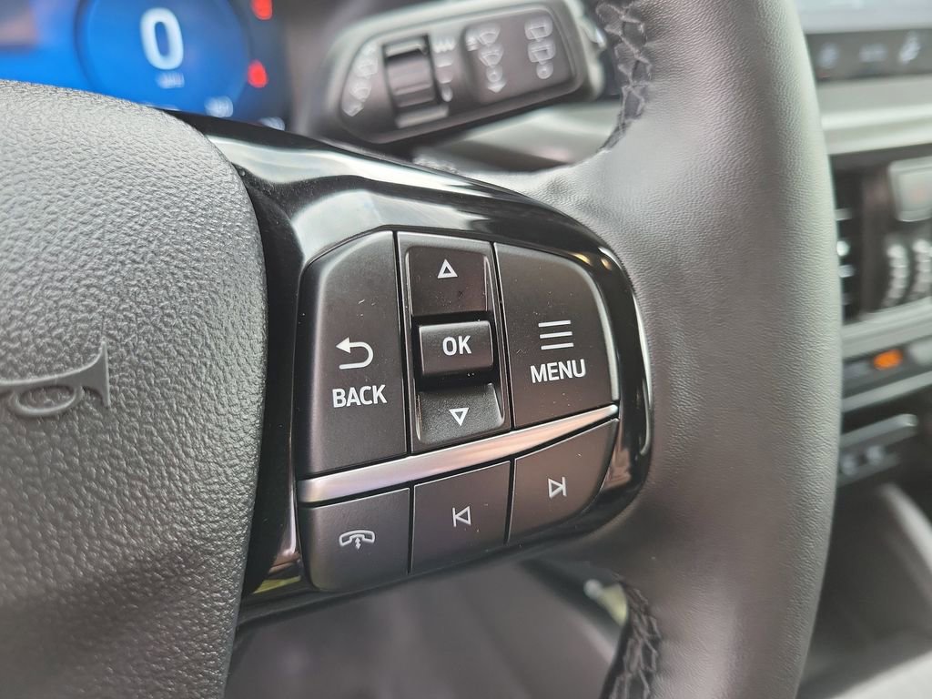 Used 2023 Ford Escape Active w/ Tech Pack #2 AWD/4WD image 25