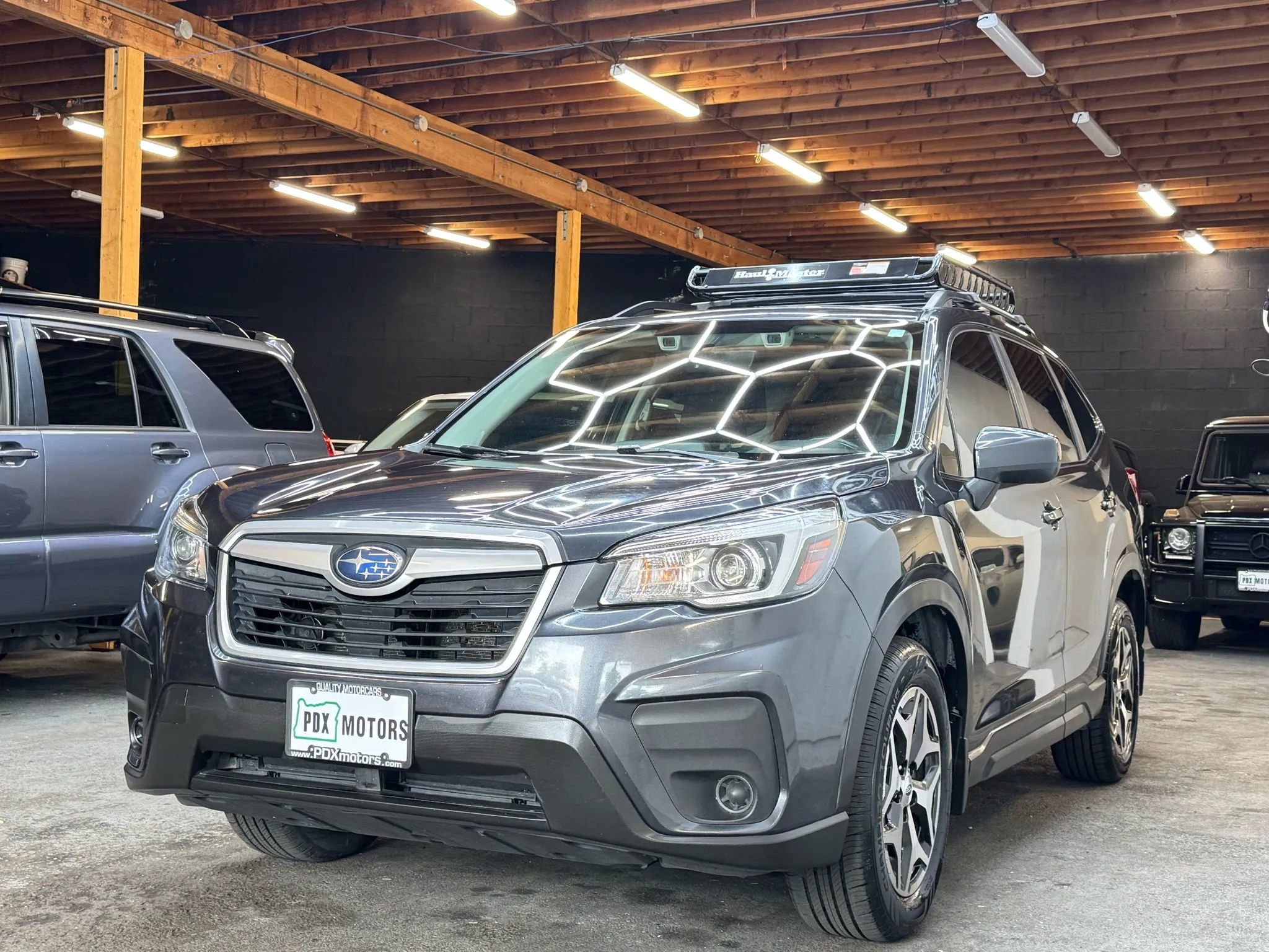 Used 2019 Subaru Forester Premium image 3