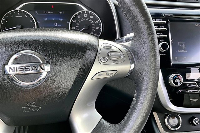 Certified 2017 Nissan Murano Platinum w/ Platinum Technology Package image 12