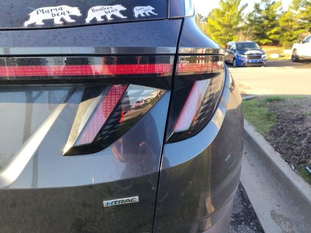 Used 2022 Hyundai Tucson Limited image 11