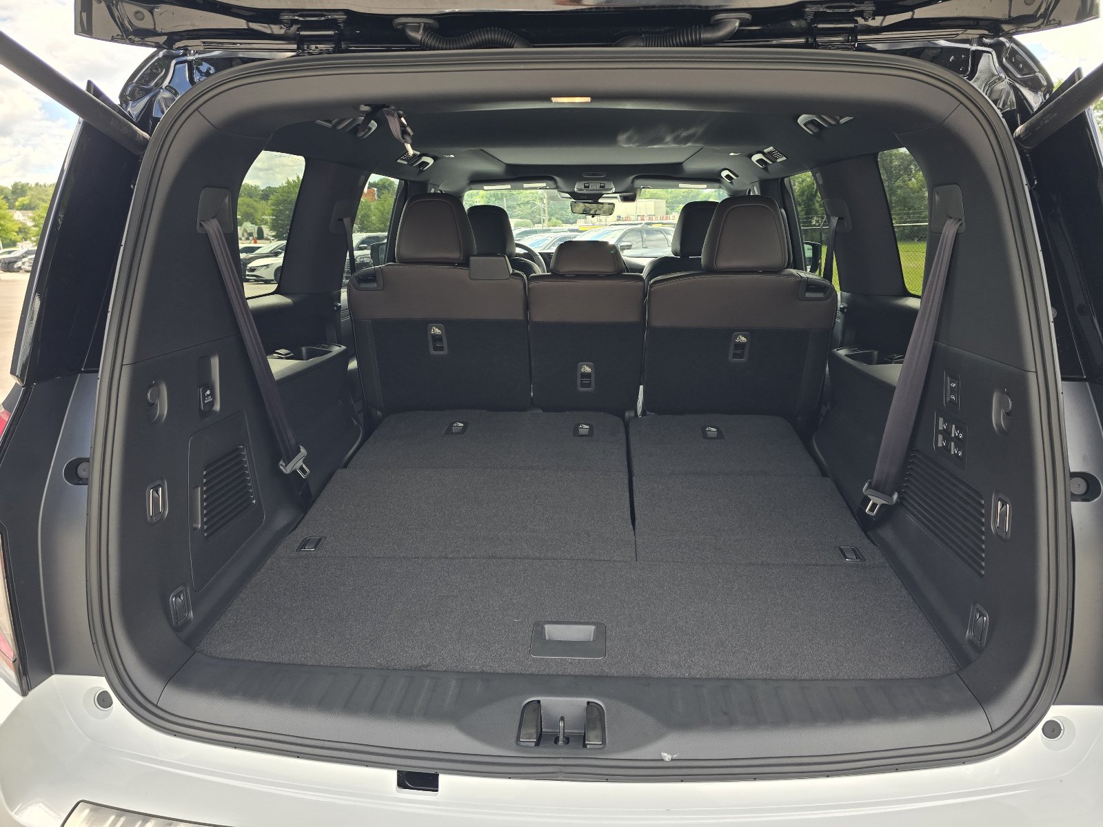 New 2026 Nissan Armada Platinum Reserve AWD/4WD image 26