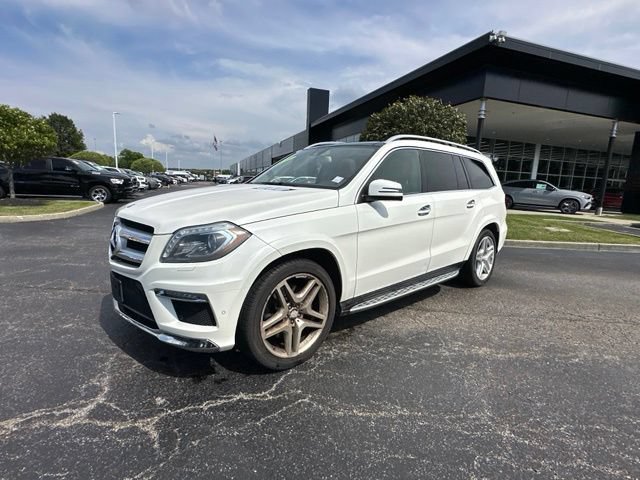 Used 2014 Mercedes-Benz GL 550 4MATIC image 6