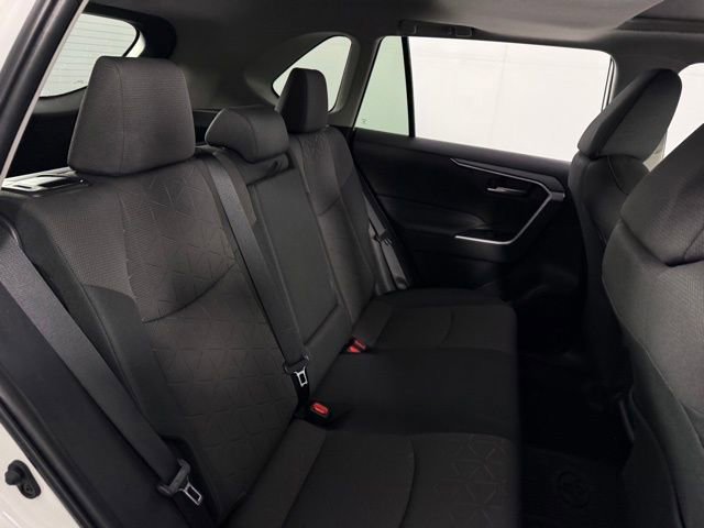 Used 2023 Toyota RAV4 XLE image 17