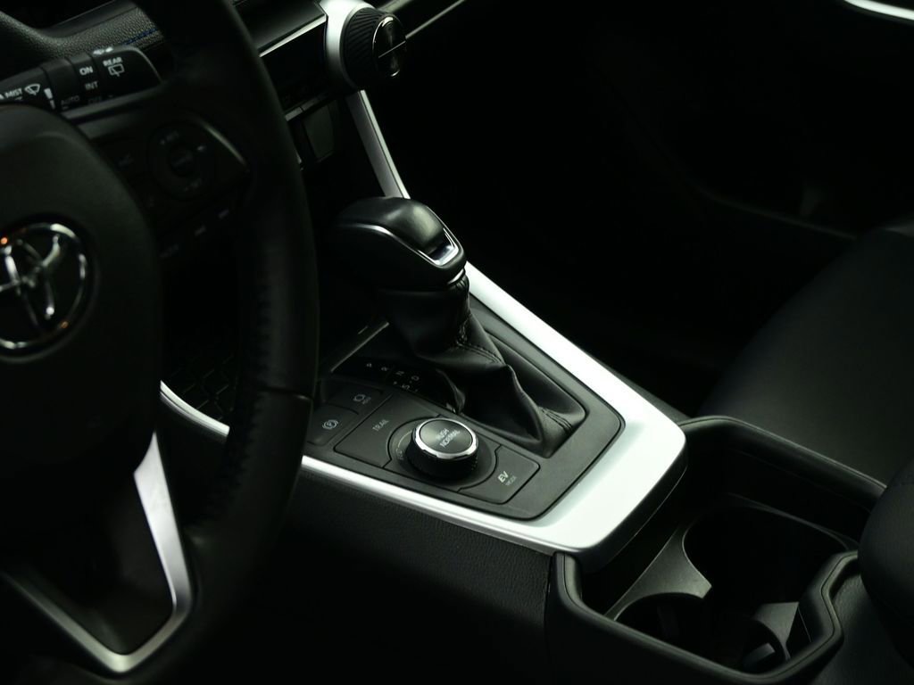 Used 2019 Toyota RAV4 XSE w/ XSE Weather Package image 48