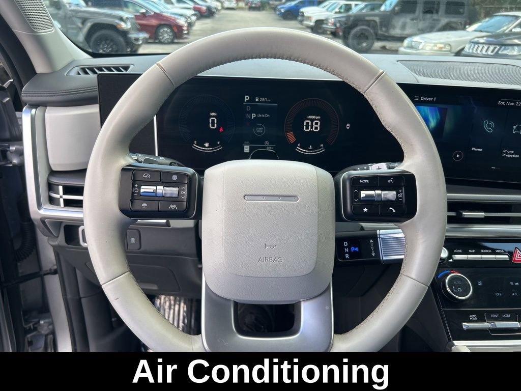 Used 2024 Hyundai Santa Fe SEL image 16