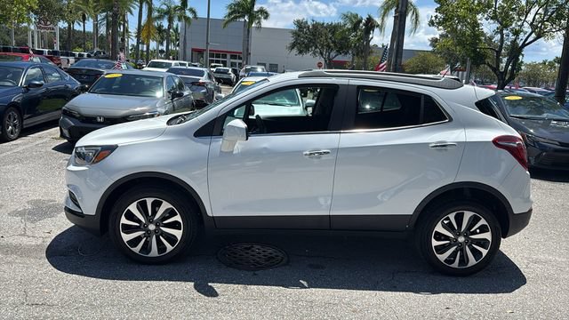Used 2021 Buick Encore Preferred w/ Safety Package AWD/4WD image 4