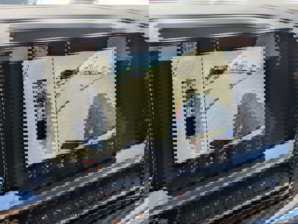 New 2025 Chevrolet Silverado 1500 LT w/ Safety Package image 25