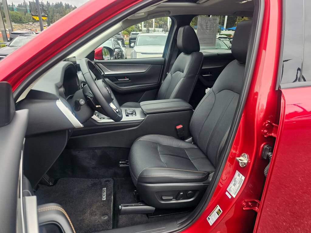 Certified 2024 MAZDA CX-90 Plug-In Hybrid w/ Preferred AWD/4WD image 22