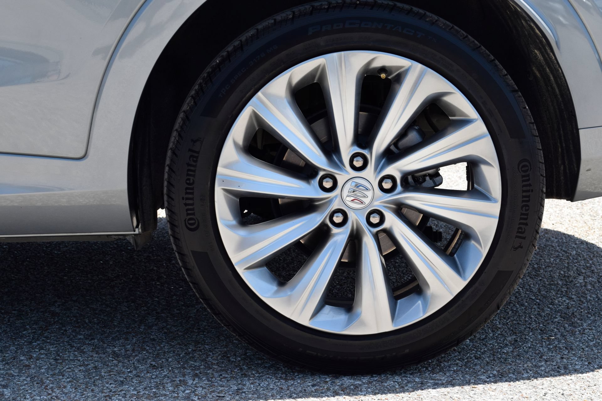 Used 2025 Buick Envista Avenir FWD image 26
