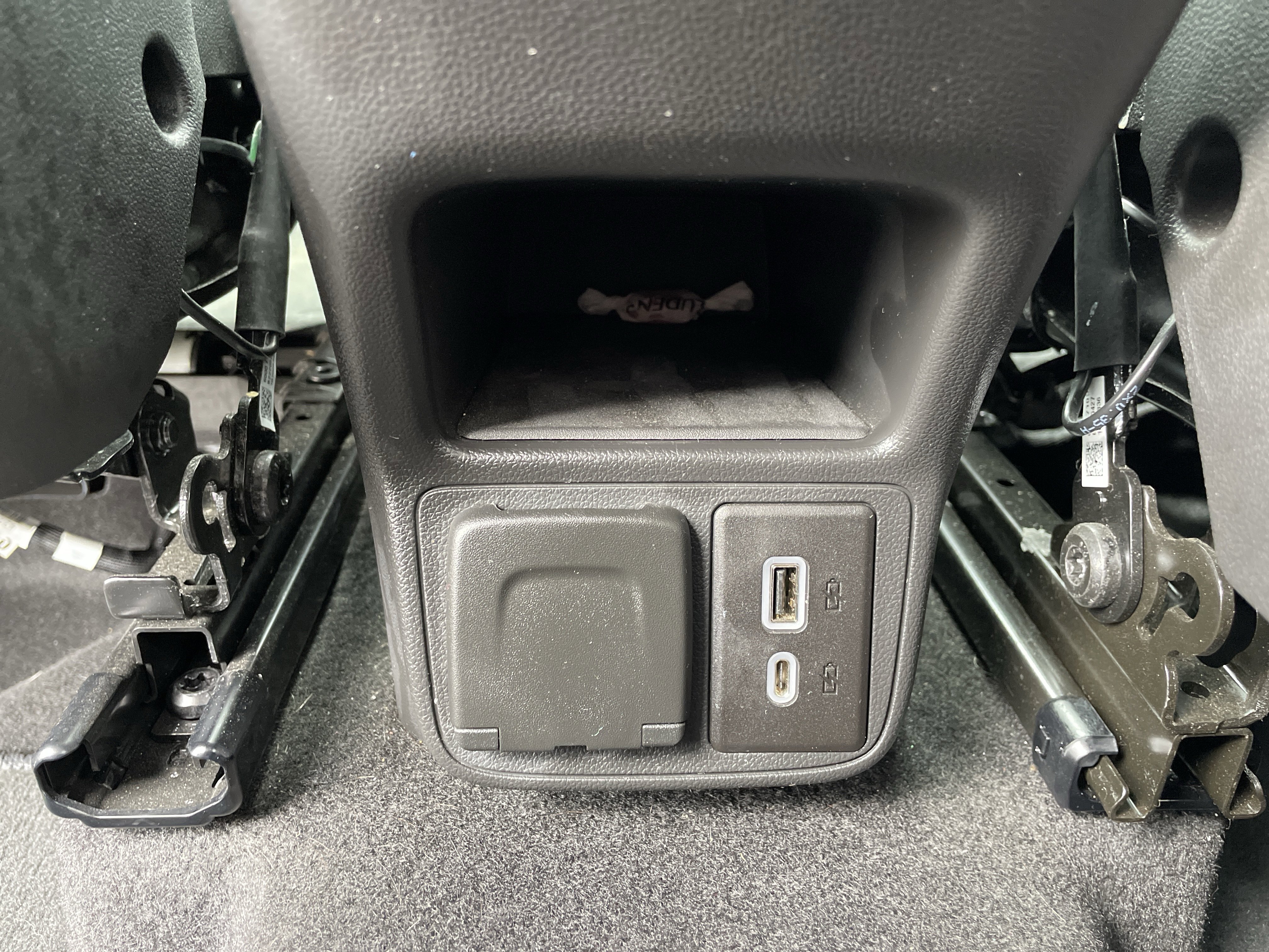 Certified 2022 Chevrolet TrailBlazer RS w/ Technology Package image 31