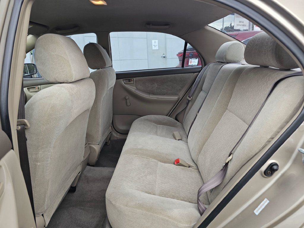 Used 2004 Toyota Corolla CE w/ Preferred Accessory Pkg FWD image 16