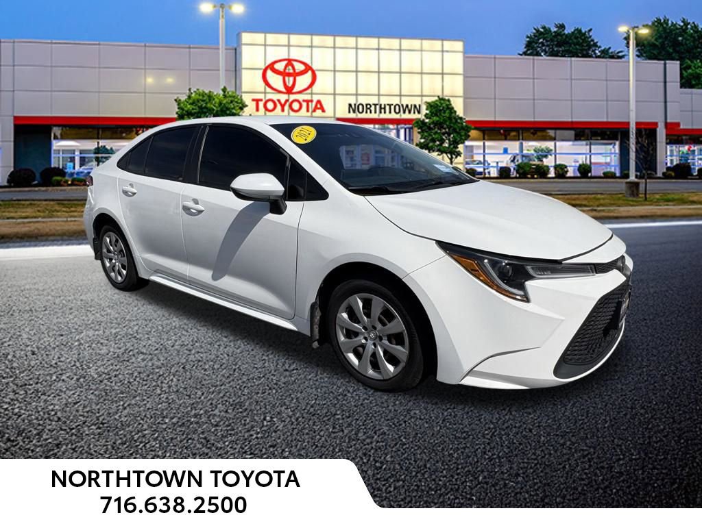Used 2021 Toyota Corolla LE w/ Carpet Mat Package (TMS) image 10