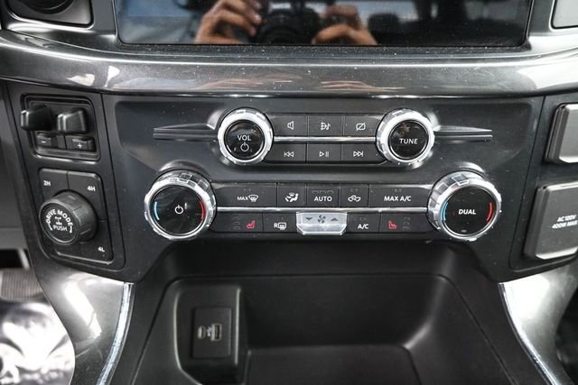 Used 2022 Ford F150 XLT w/ Equipment Group 302A High image 16