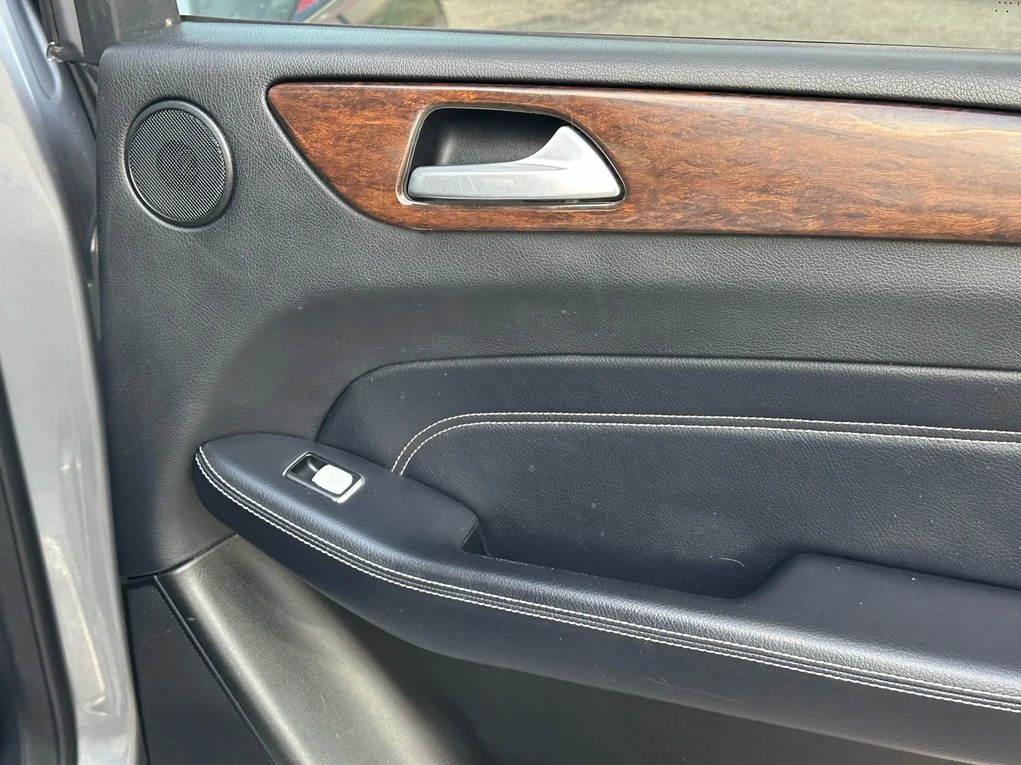 Used 2012 Mercedes-Benz ML 350 4MATIC image 24