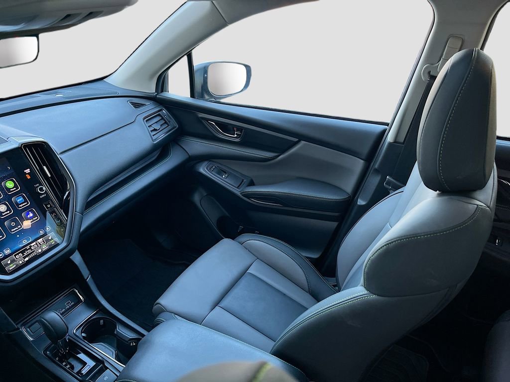 Used 2025 Subaru Ascent Onyx Edition image 22