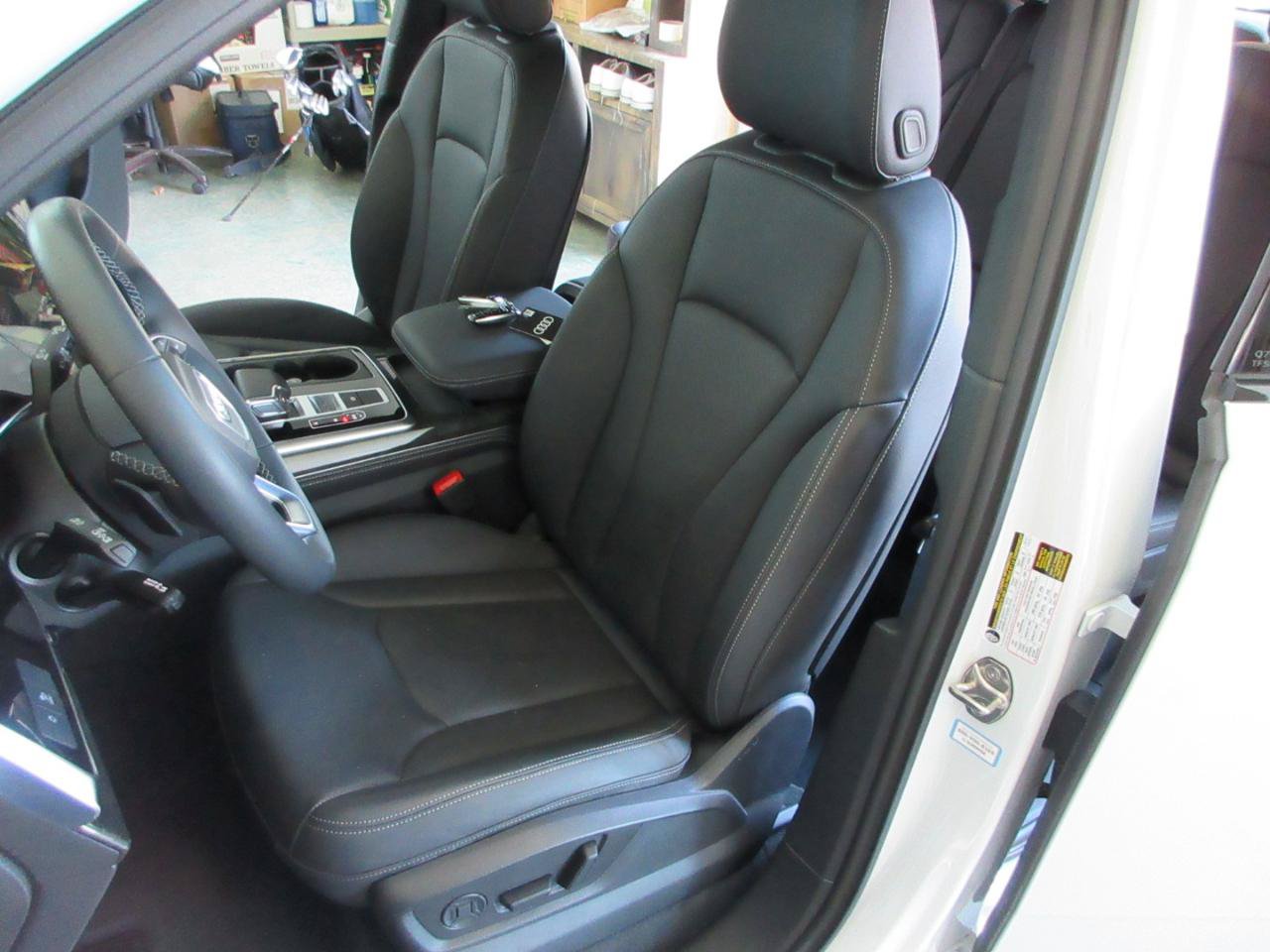 Used 2025 Audi Q7 3.0T Premium Plus w/ Premium Plus Package AWD/4WD image 8