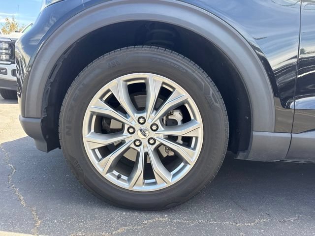 Used 2020 Ford Explorer Limited RWD image 6