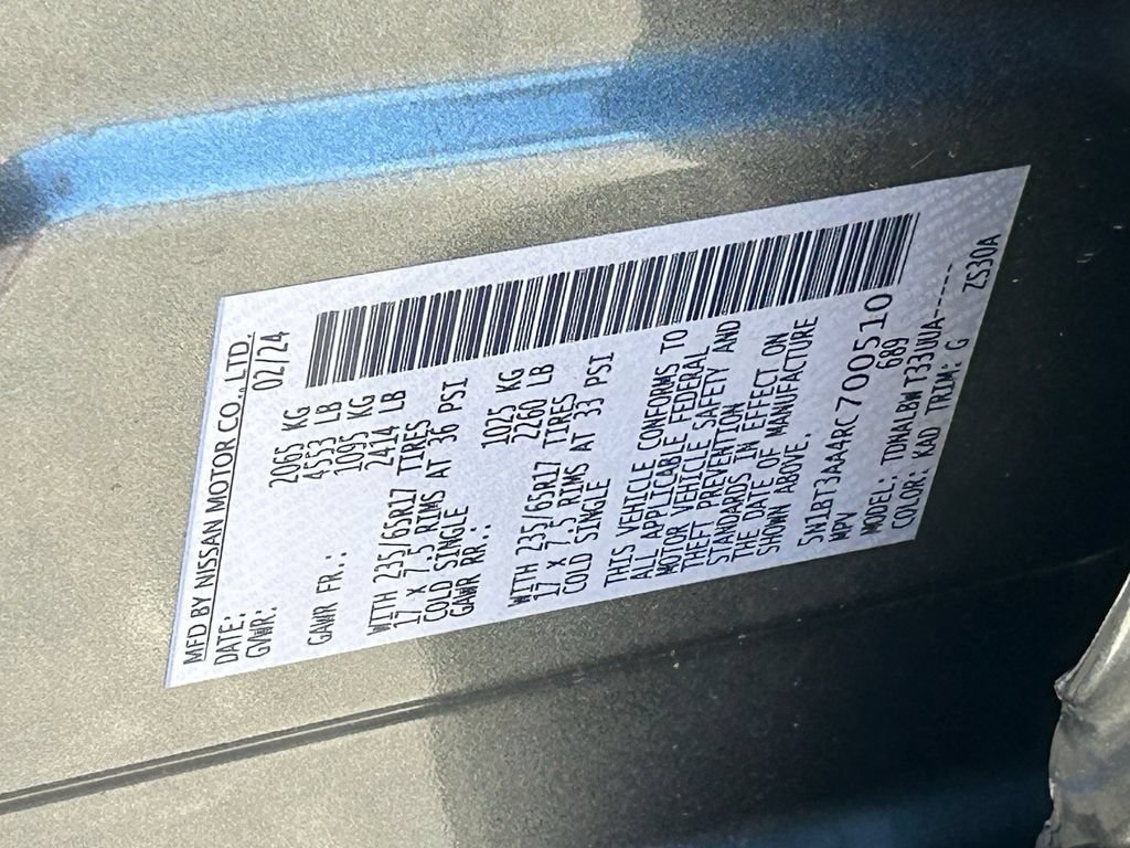 Used 2024 Nissan Rogue S FWD image 31