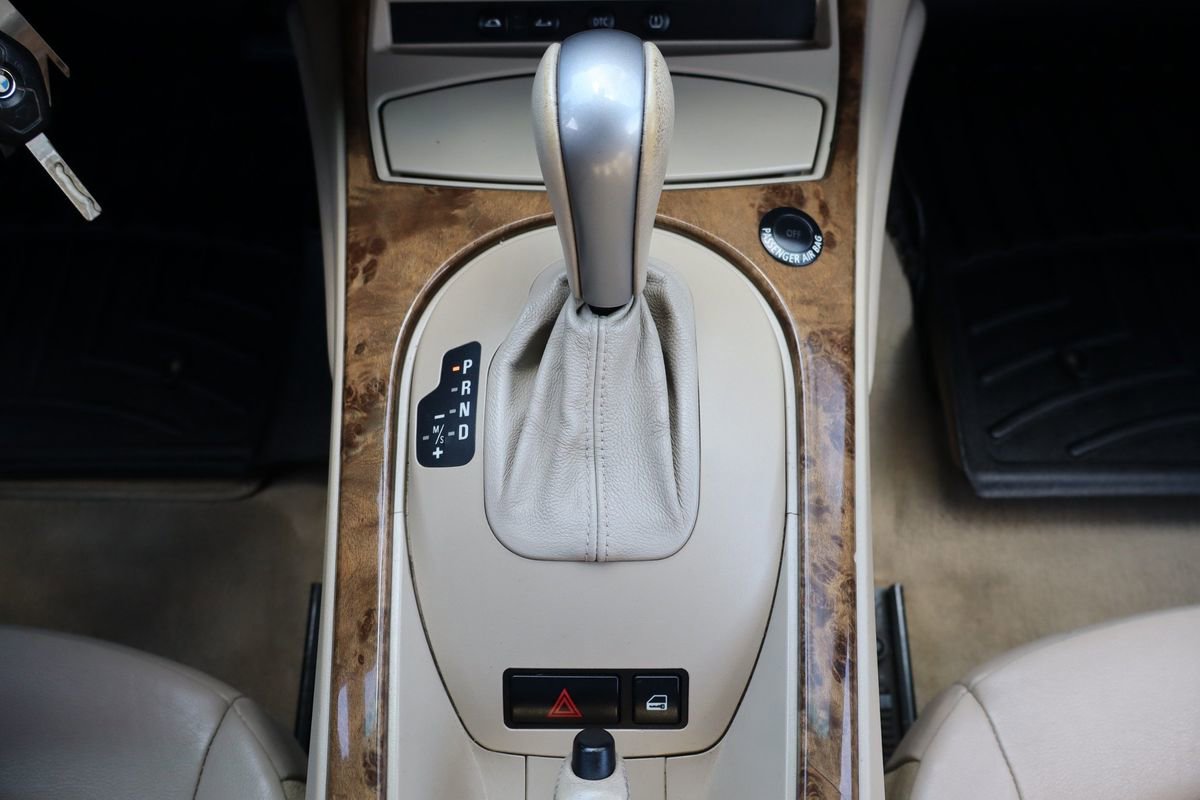 Used 2005 BMW Z4 3.0i image 29