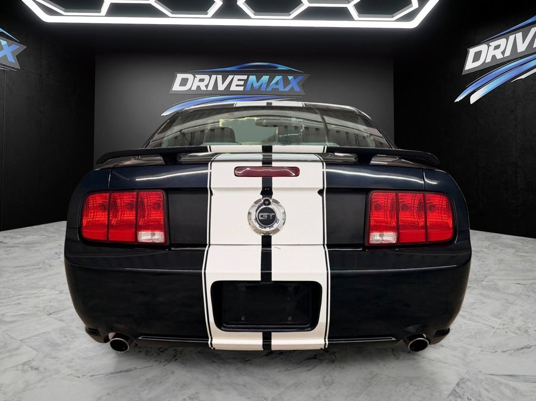 Used 2007 Ford Mustang GT RWD image 6
