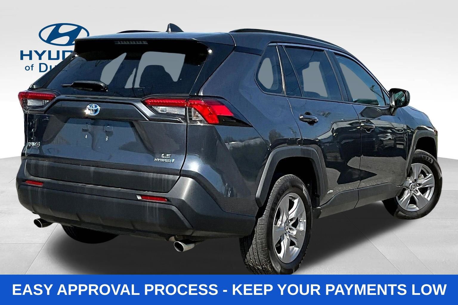 Used 2022 Toyota RAV4 LE AWD/4WD image 8