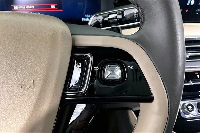 Used 2023 Lincoln Corsair Reserve FWD image 18
