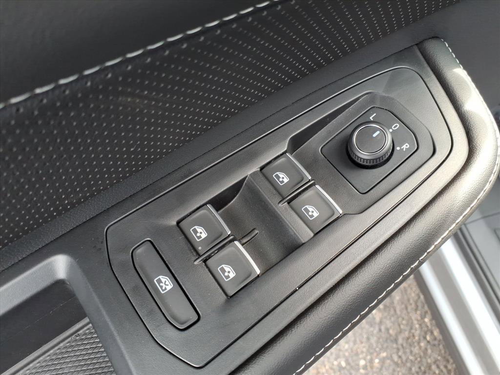 New 2026 Volkswagen Atlas SE image 10