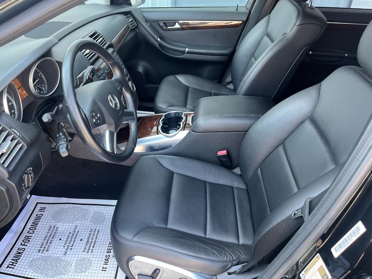 Used 2011 Mercedes-Benz R 350 BlueTEC 4MATIC image 10
