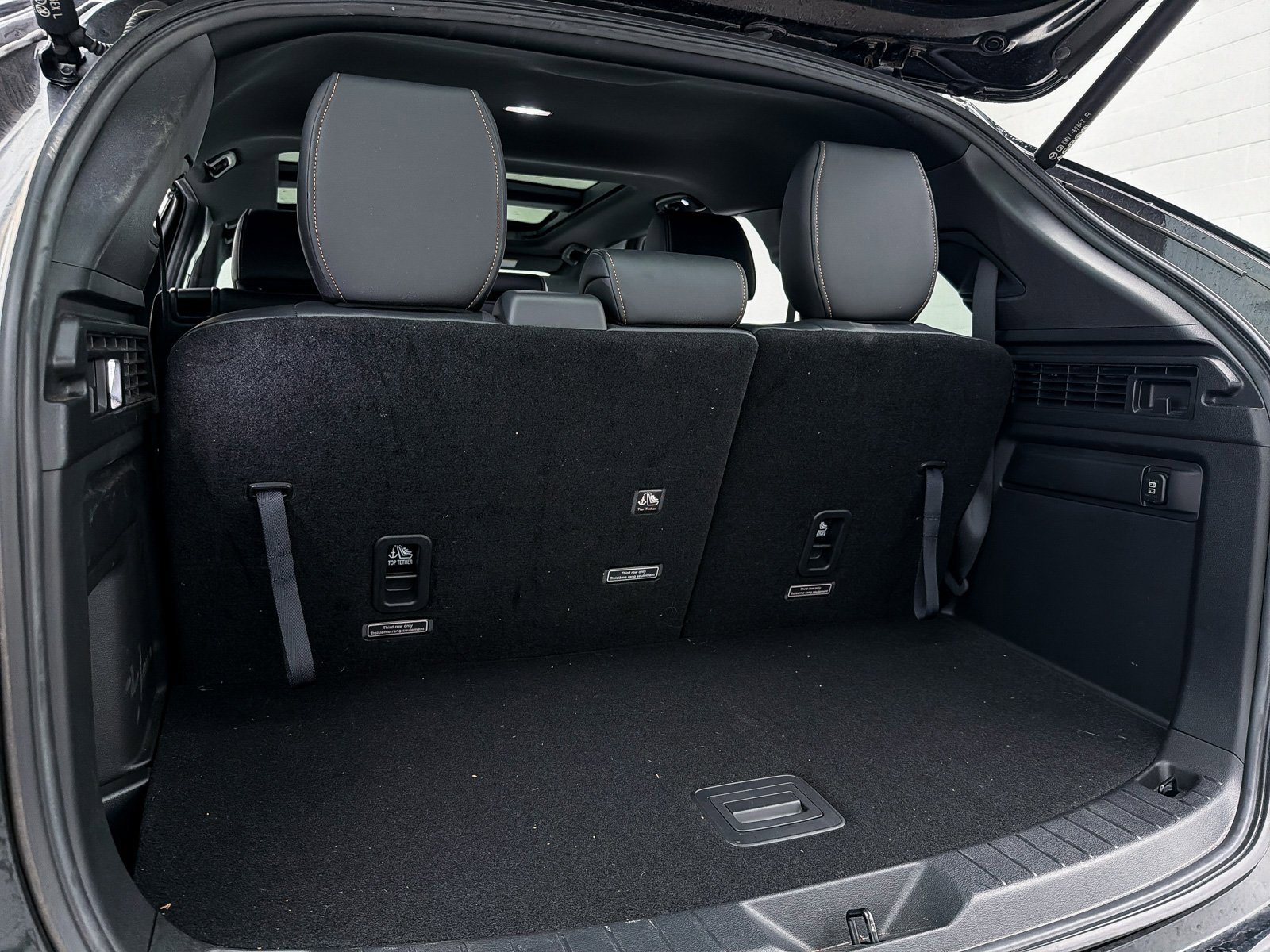 Certified 2025 MAZDA CX-90 3.3 Turbo S w/ Premium Package image 35