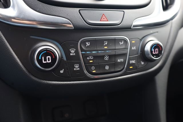 Used 2018 Chevrolet Equinox LT image 19