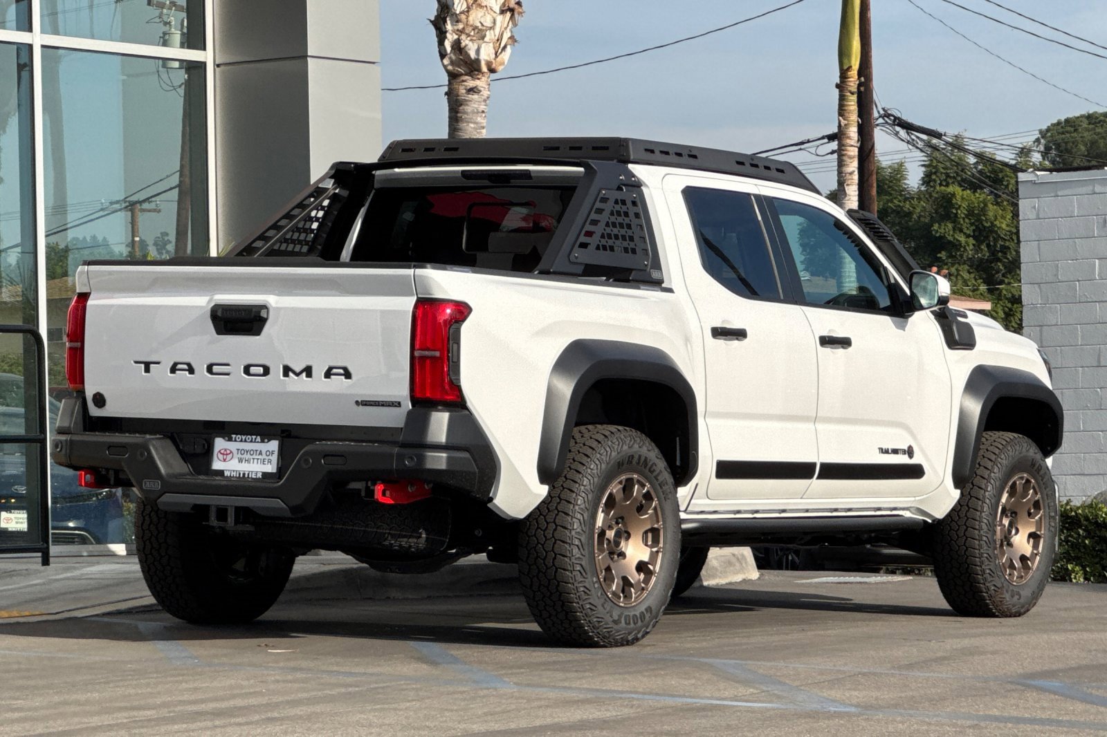 Certified 2025 Toyota Tacoma Trailhunter image 5