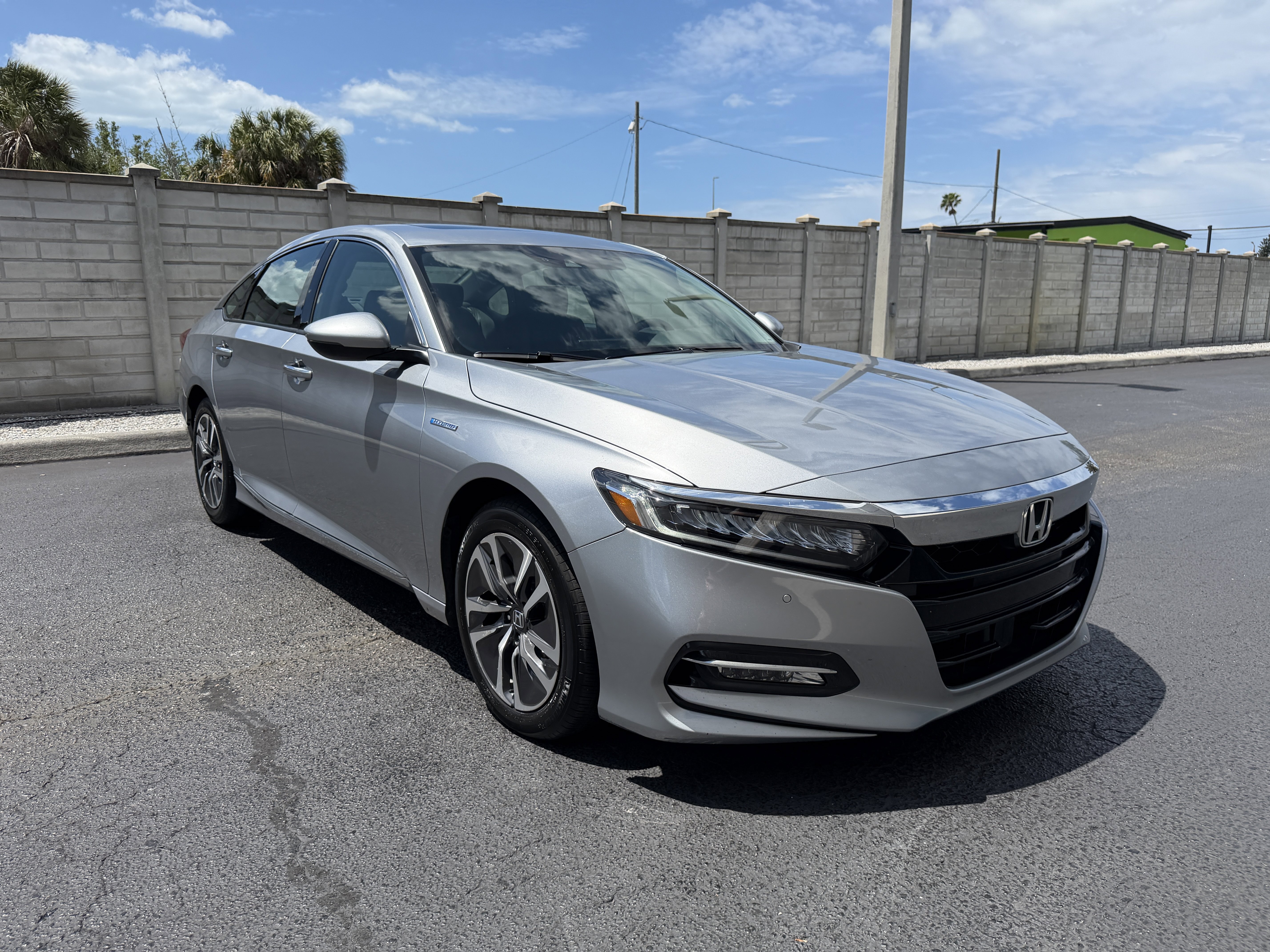 Used 2019 Honda Accord Touring image 8