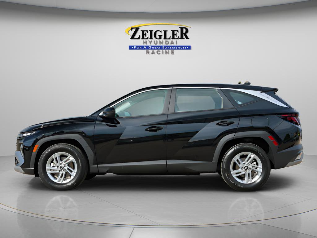 Certified 2026 Hyundai Tucson SE FWD image 4