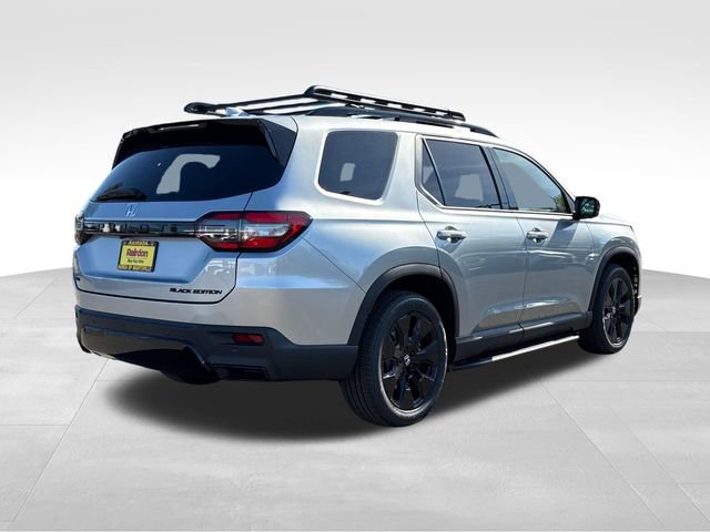 New 2026 Honda Pilot Black Edition image 7
