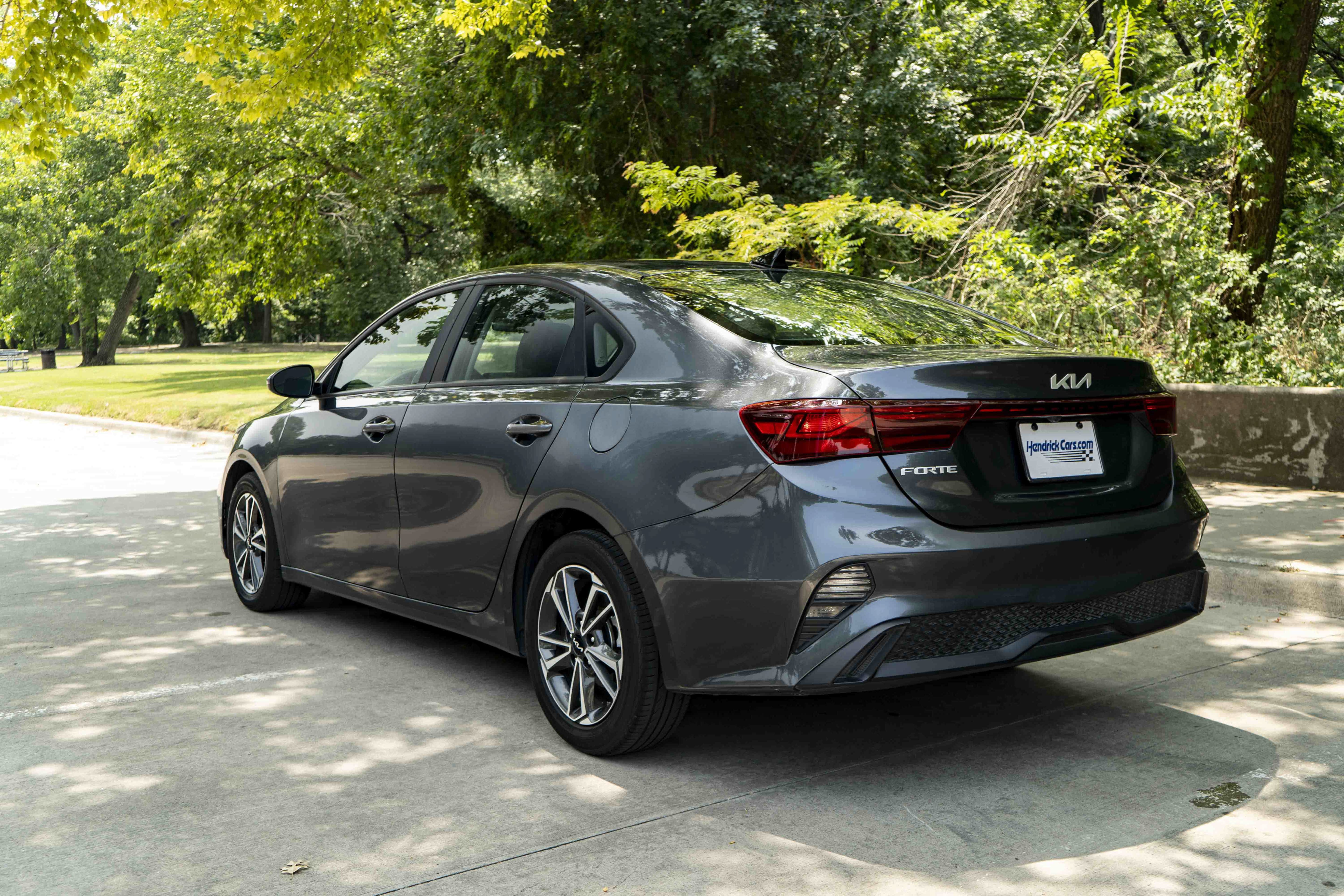 Used 2023 Kia Forte LXS FWD image 6