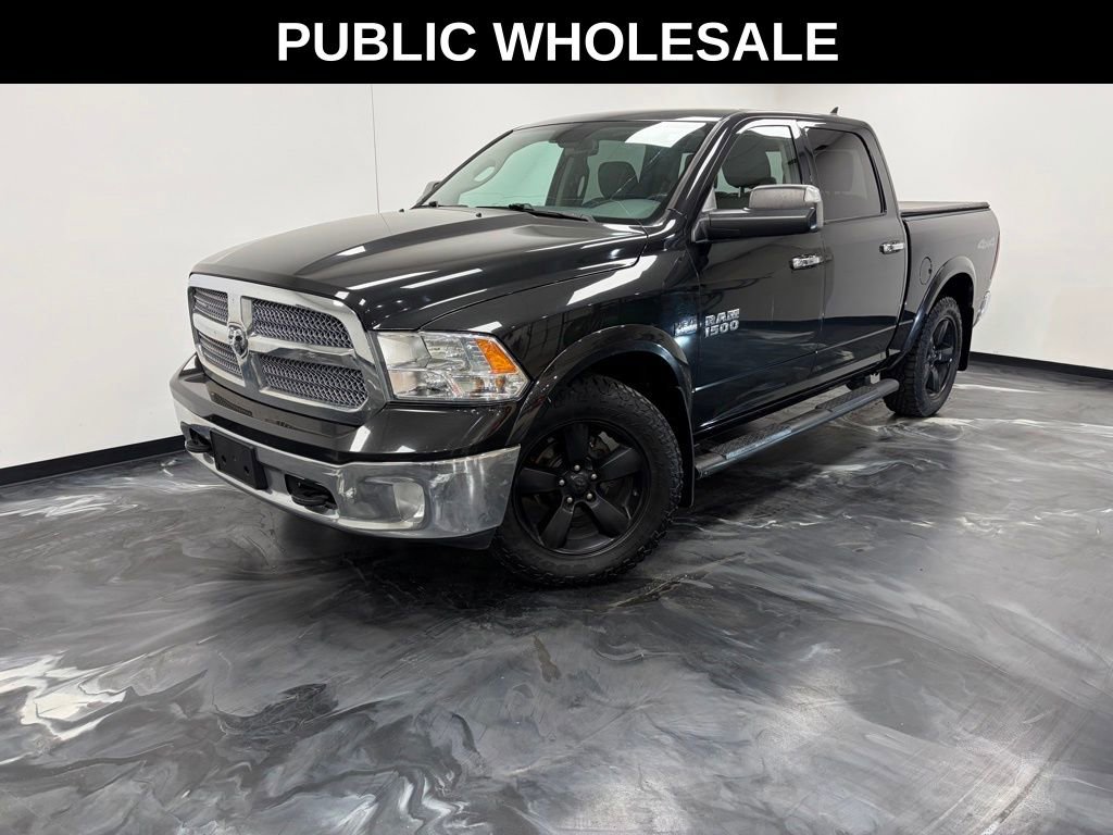 Used 2018 RAM 1500 SLT image 1