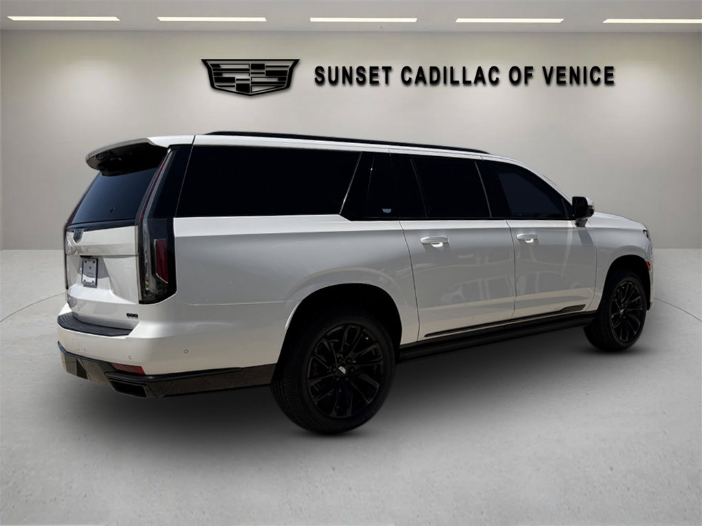 Certified 2024 Cadillac Escalade ESV Sport Platinum w/ LPO, ONYX Package AWD/4WD image 3