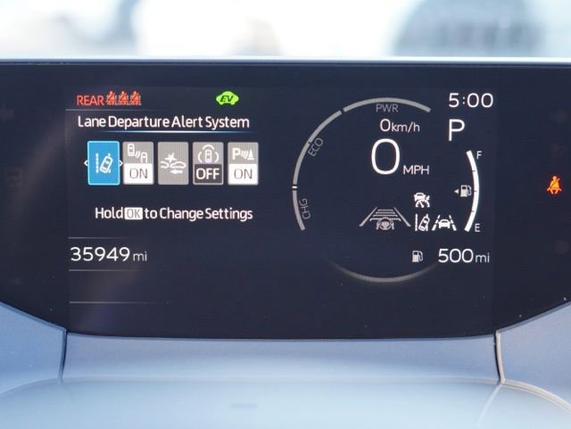 Used 2024 Toyota Prius LE image 16