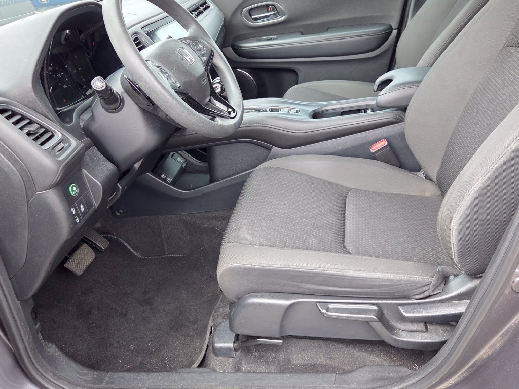 Used 2022 Honda HR-V EX image 4