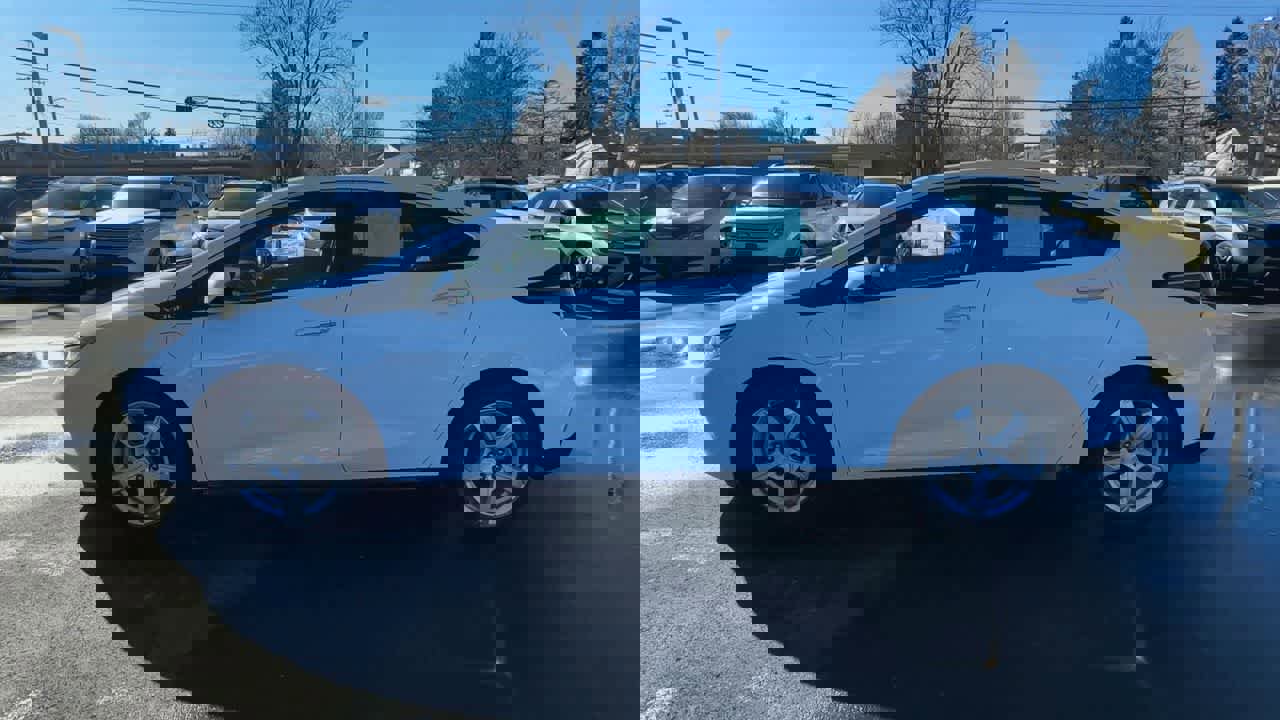 Used 2017 Chevrolet Volt LT image 5