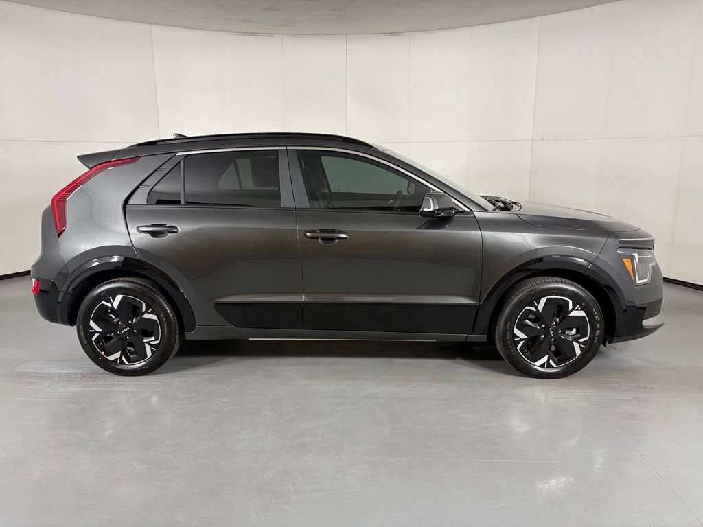 New 2026 Kia Niro Wind FWD image 9