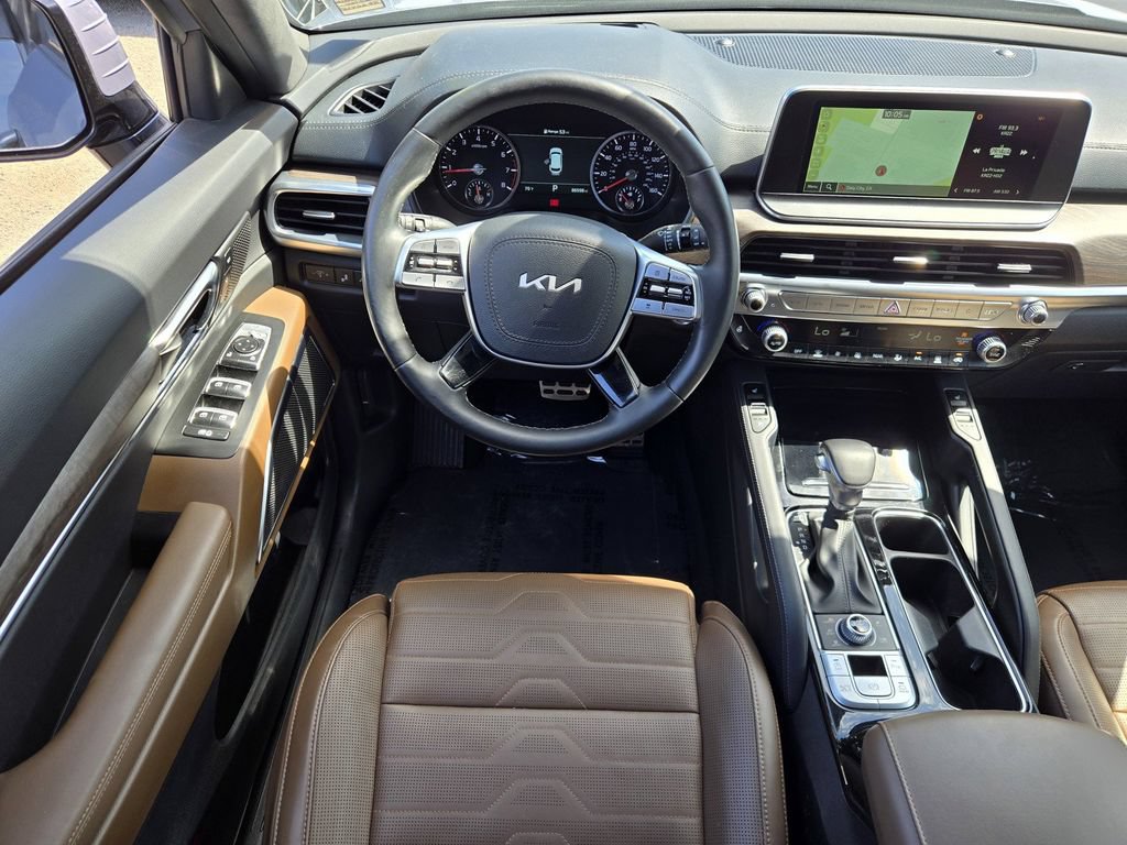Used 2022 Kia Telluride SX w/ SX Prestige Package AWD/4WD image 13