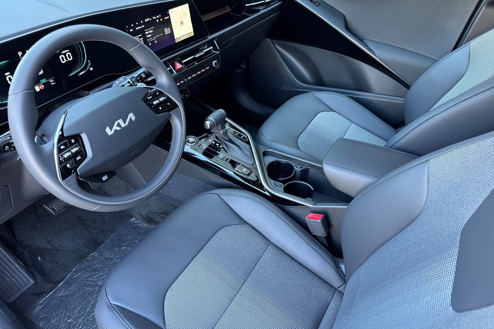 New 2026 Kia Niro EX w/ EX Premium Package FWD image 10