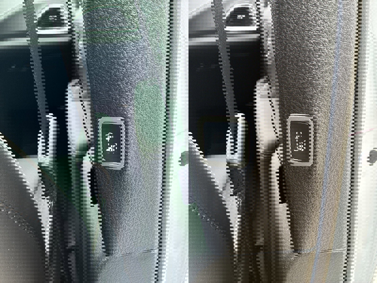 New 2026 Chrysler Pacifica Limited w/ Uconnect Theater Family Group image 23