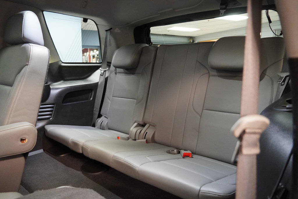 Used 2020 Chevrolet Tahoe LT AWD/4WD image 32