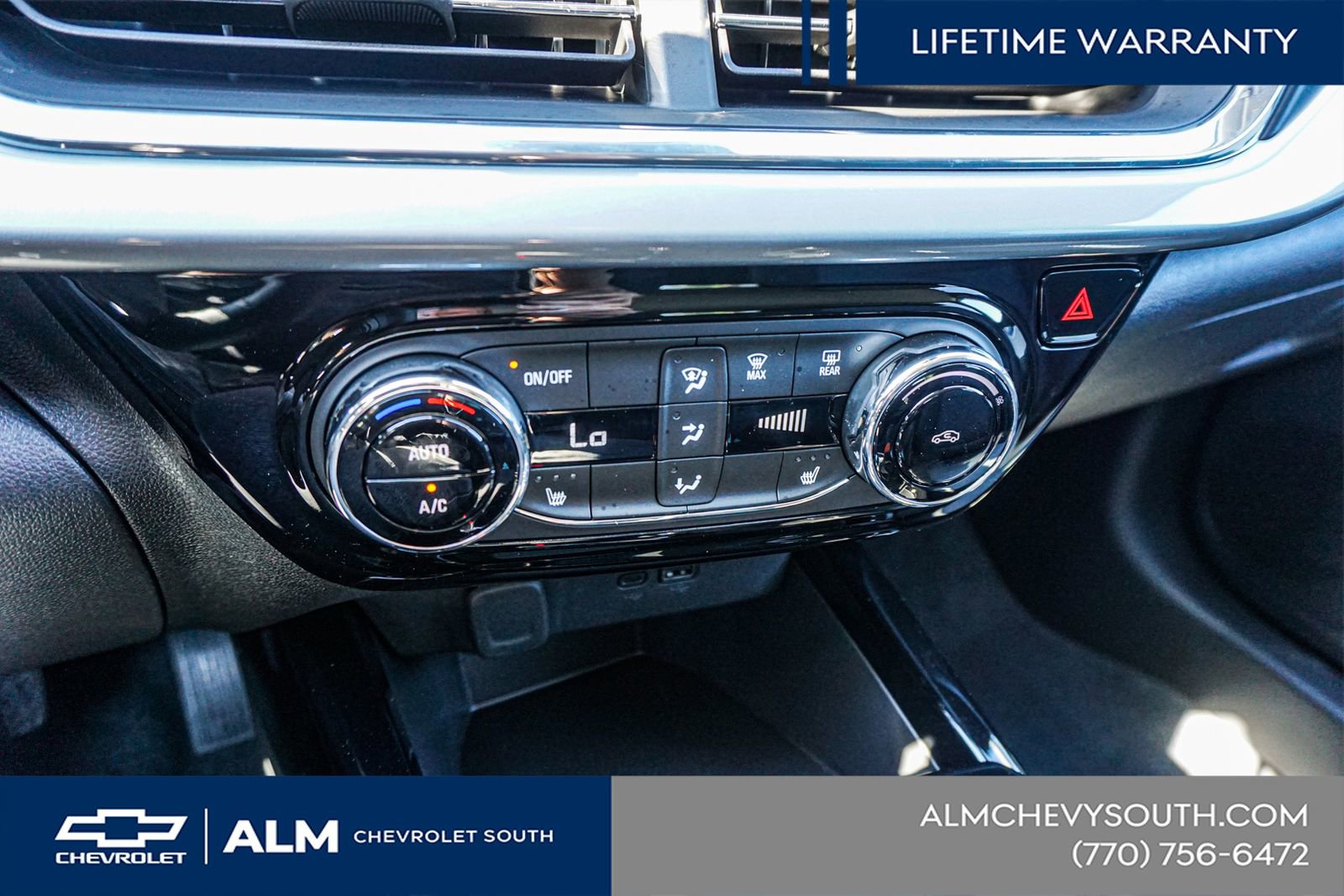 New 2026 Chevrolet Trax LT w/ Driver Confidence Package FWD image 40