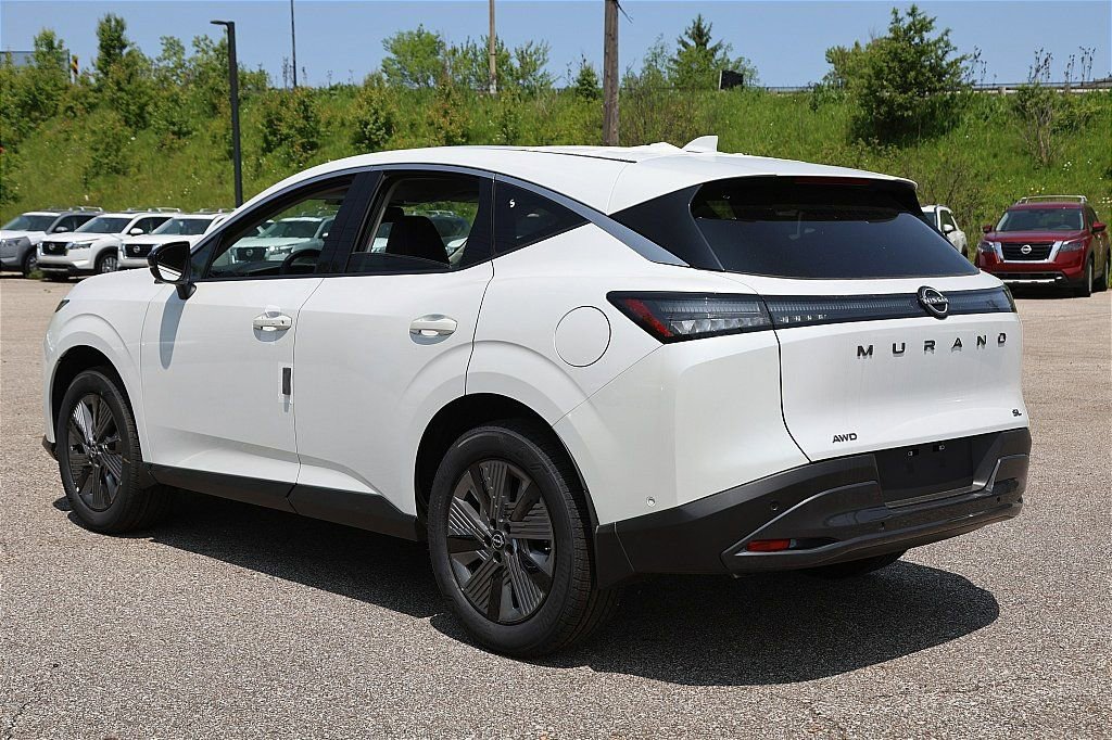 New 2025 Nissan Murano SL image 4