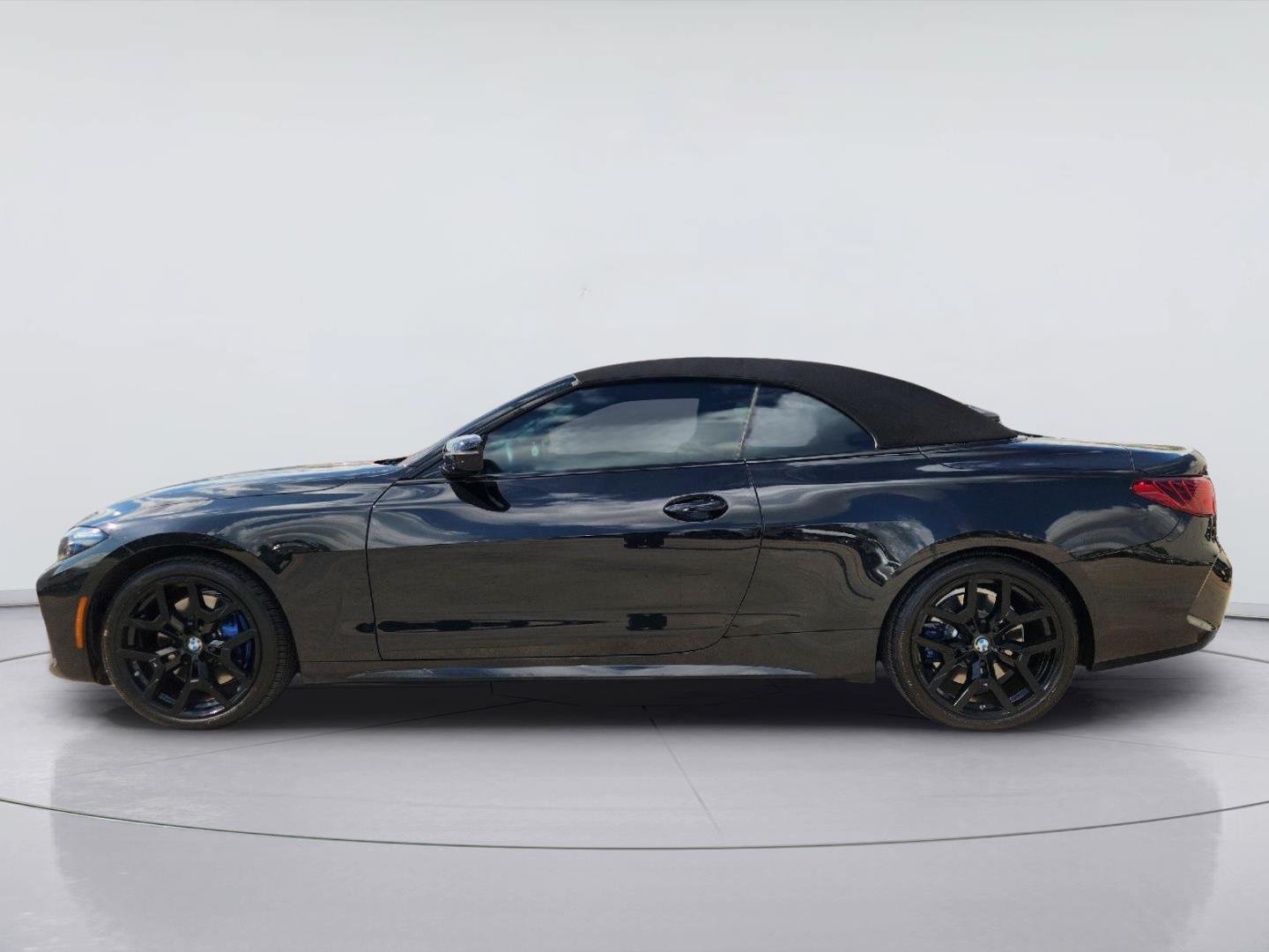 Used 2025 BMW 430i Convertible w/ M Sport Package RWD image 4