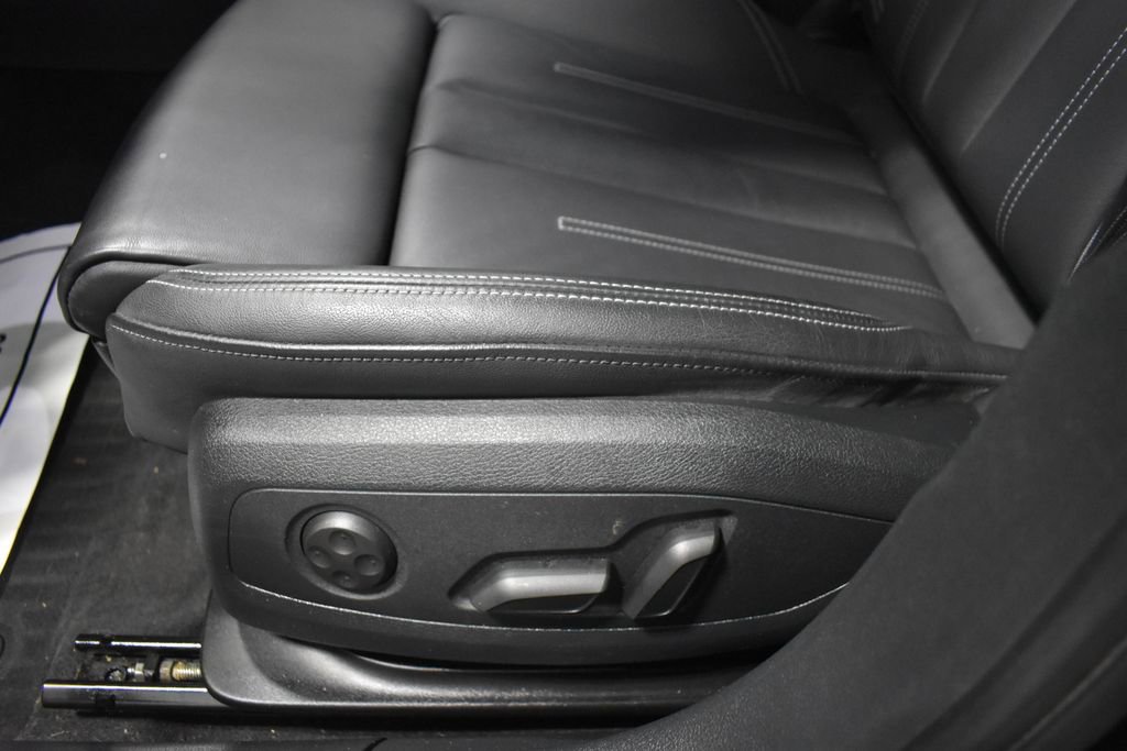 Used 2023 Audi A4 2.0T Premium Plus w/ Premium Plus Package image 19