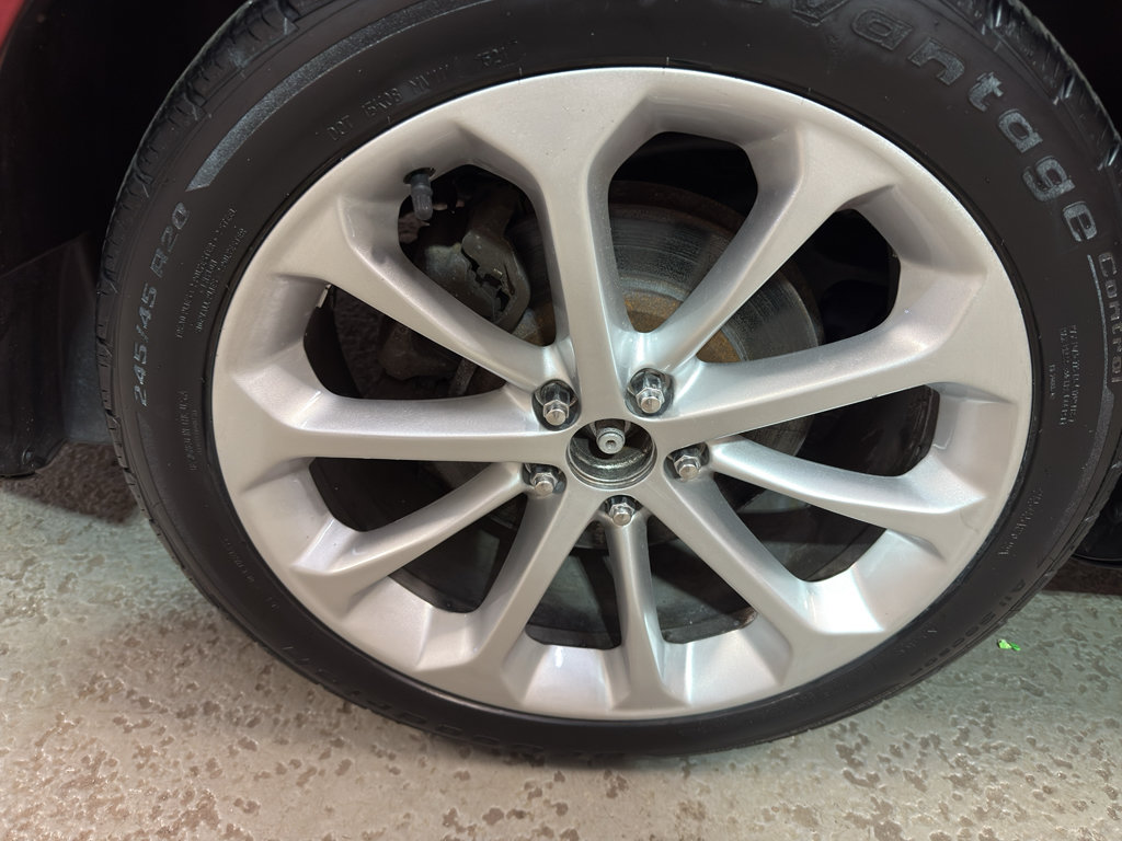 Used 2018 Ford Taurus Limited AWD/4WD image 35